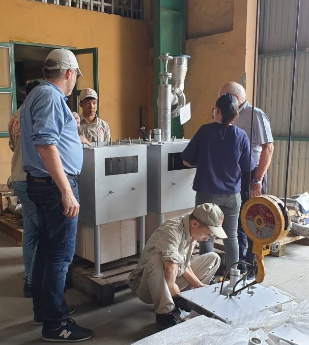 Kiểm tra chất lượng vòi ống đốt